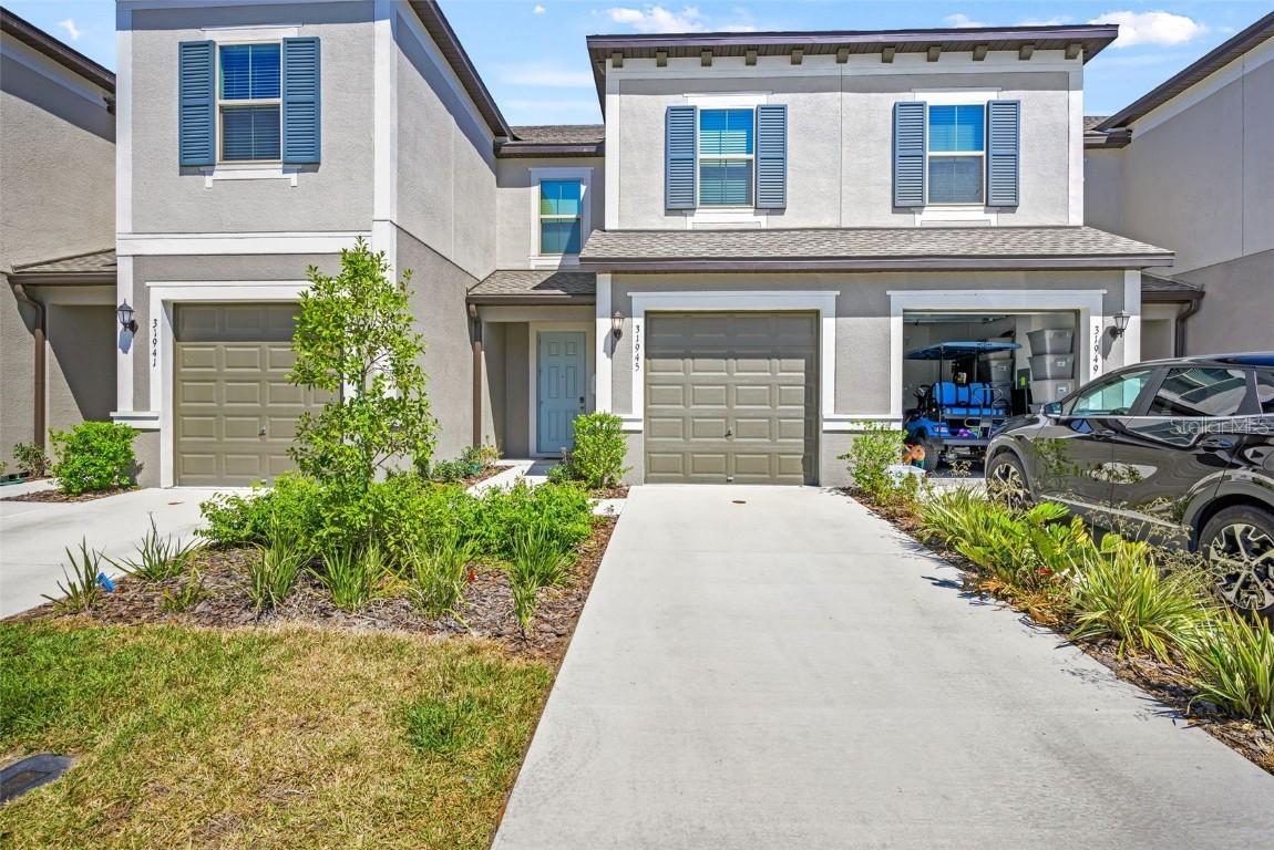 31945 Blue Passing Loop, Wesley Chapel, FL 33545