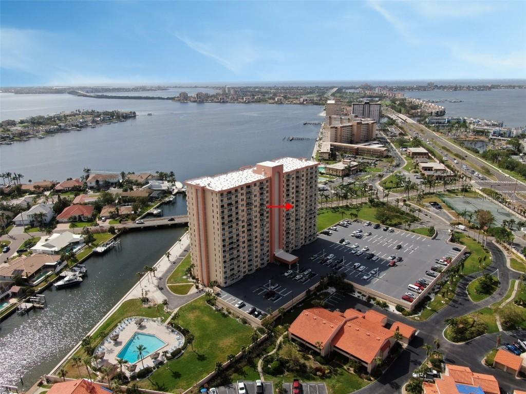 4900 Brittany Dr. #1011, St Petersburg, FL 33715