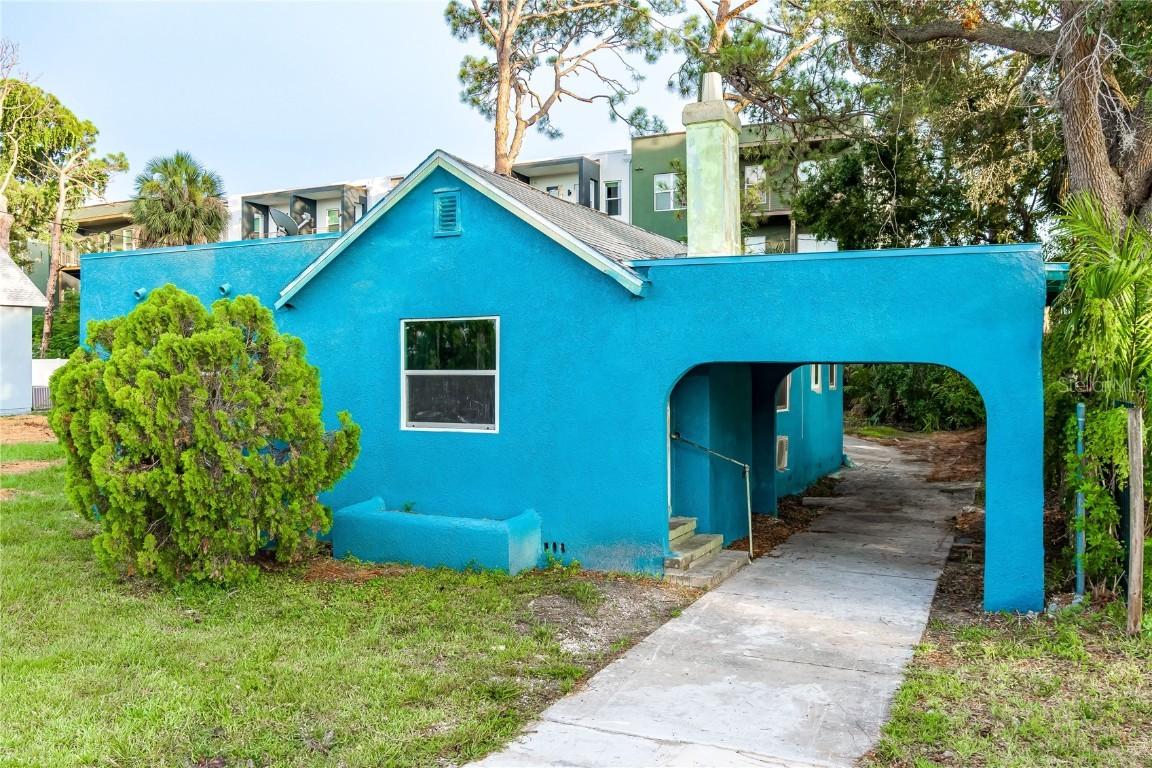 762 30th Ave., St Petersburg, FL 33705