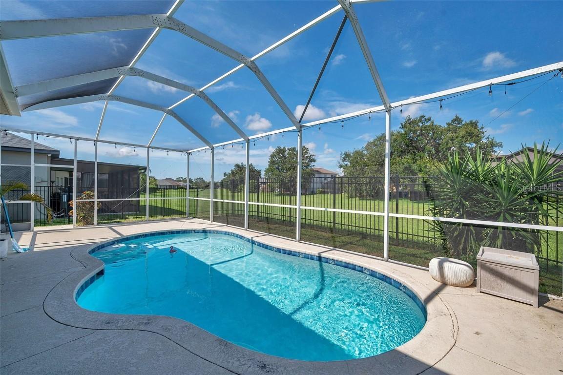 4641 Rolling Green Dr., Wesley Chapel, FL 33543