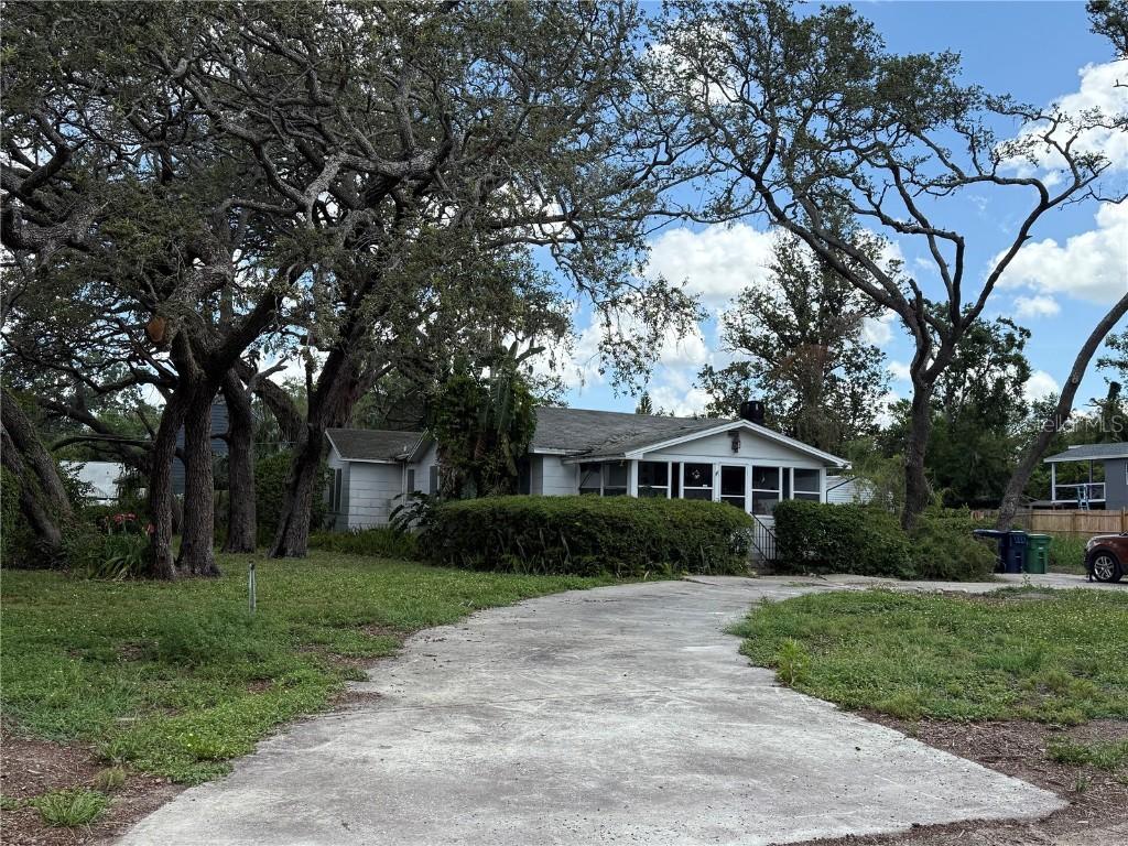 1429 W Yukon St., Tampa, FL 33604