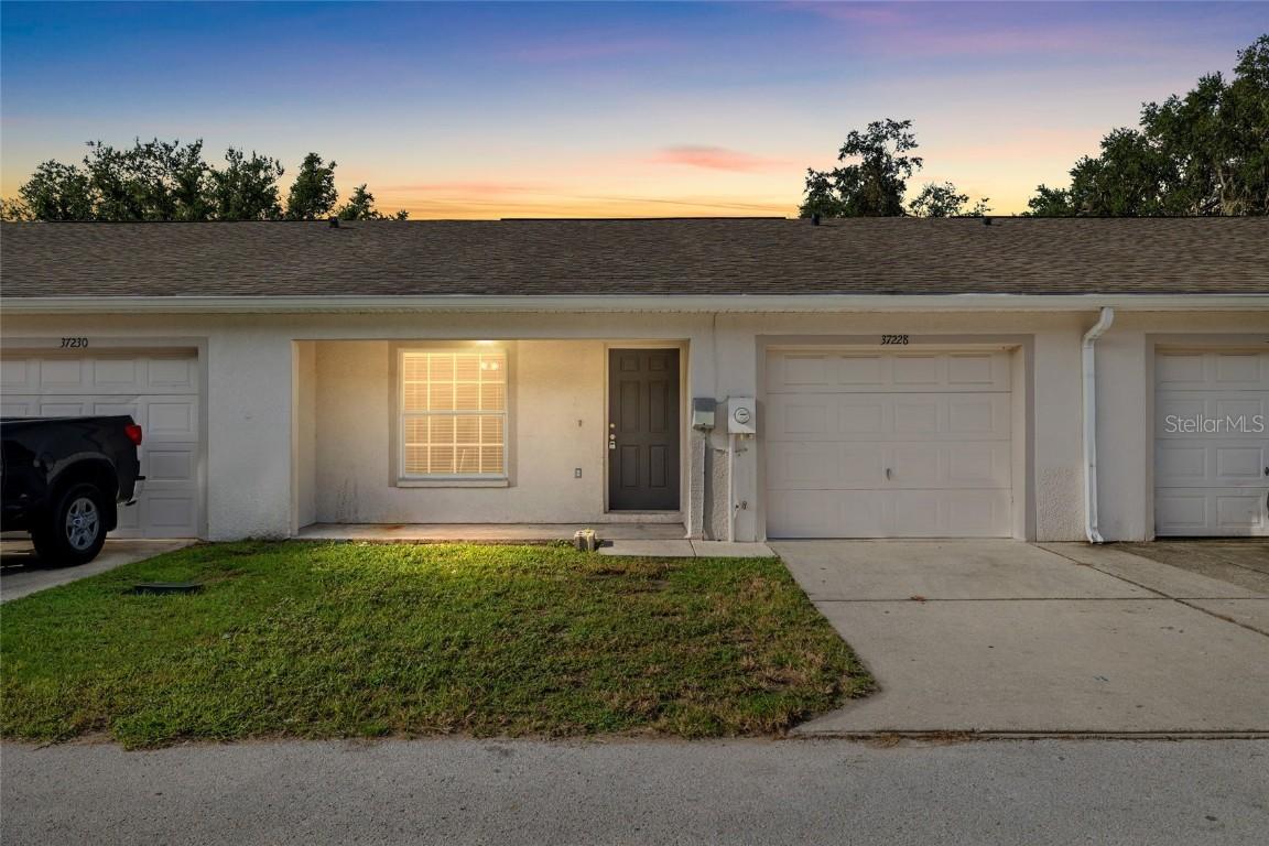 37228 Grassy Hill Ln., Dade City, FL 33525