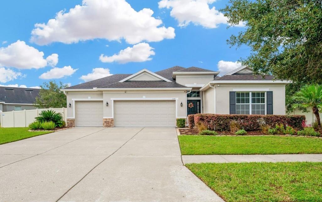 11127 Wembley Landing Dr., Lithia, FL 33547