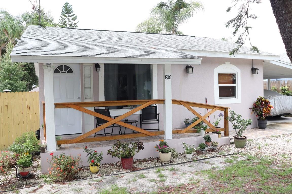 816 W Minnehaha St., Tampa, FL 33604
