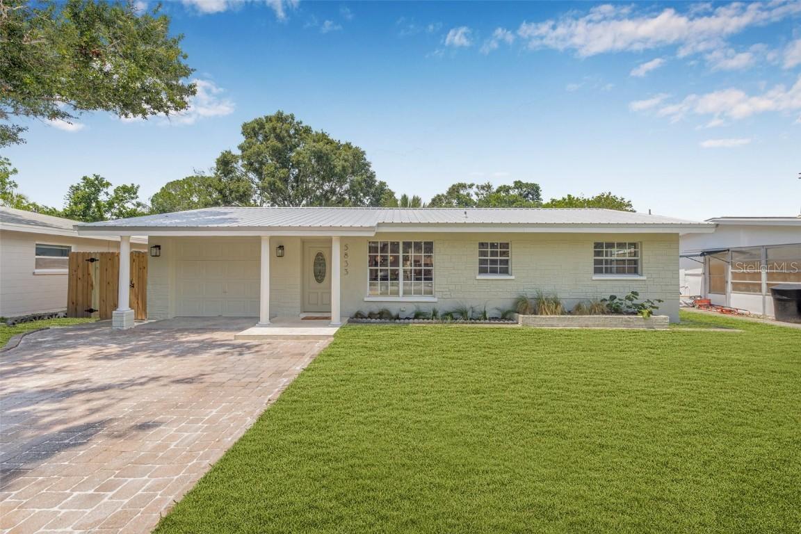 5833 4th Ave., St Petersburg, FL 33710