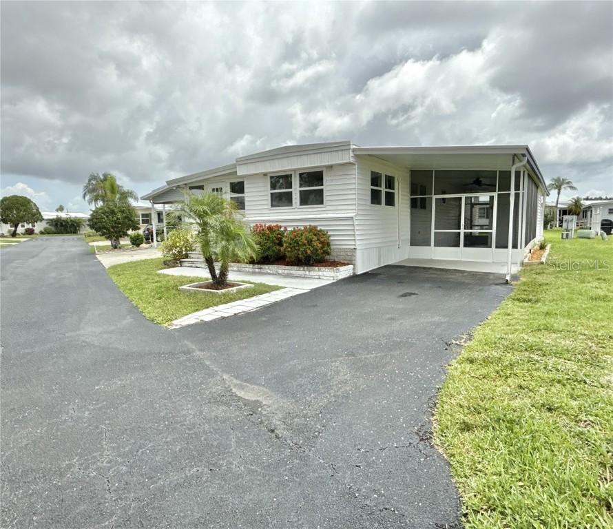 7109 Mount Georgetown Dr. #575, St Petersburg, FL 33702