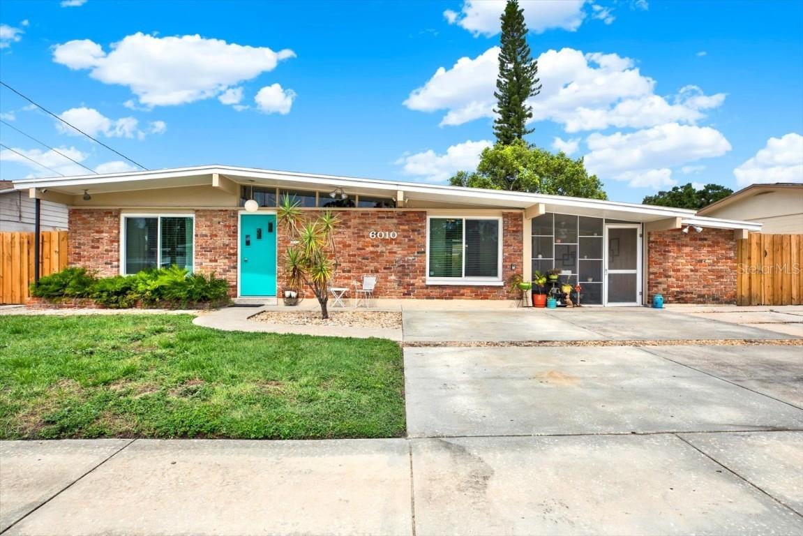 6010 N Gunlock Ave., Tampa, FL 33614