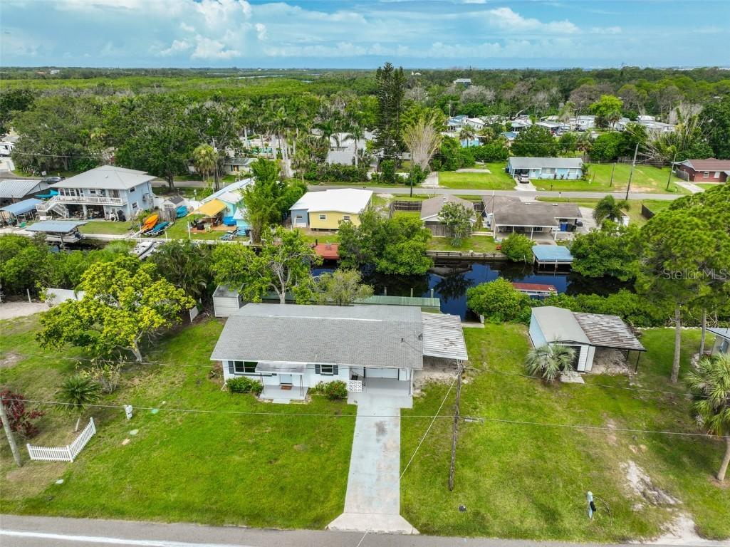106 W North Branch Rd., Ruskin, FL 33570