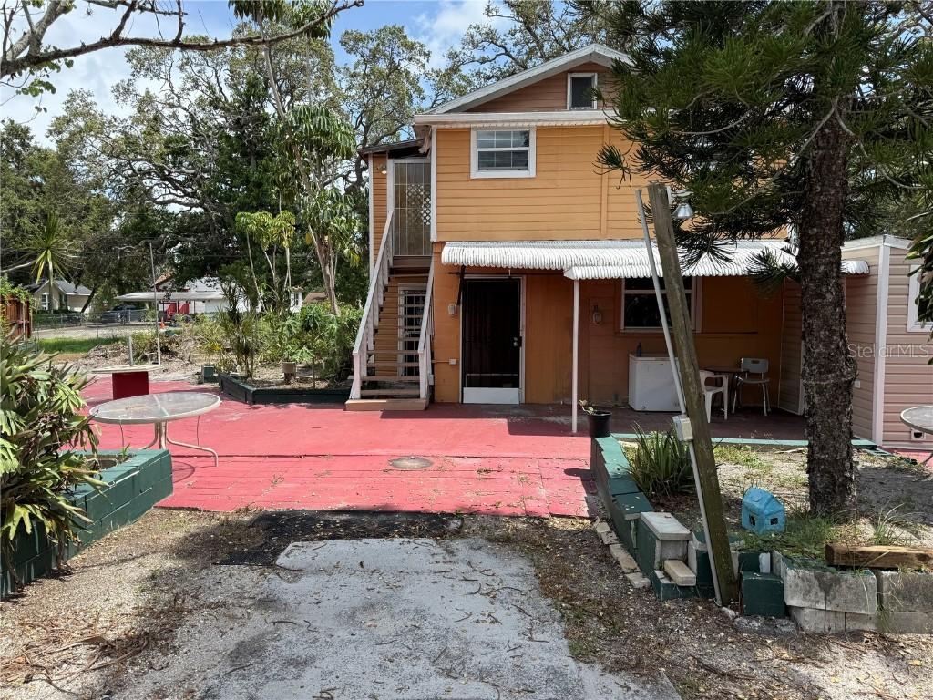 3720 18th Ave., St Petersburg, FL 33711