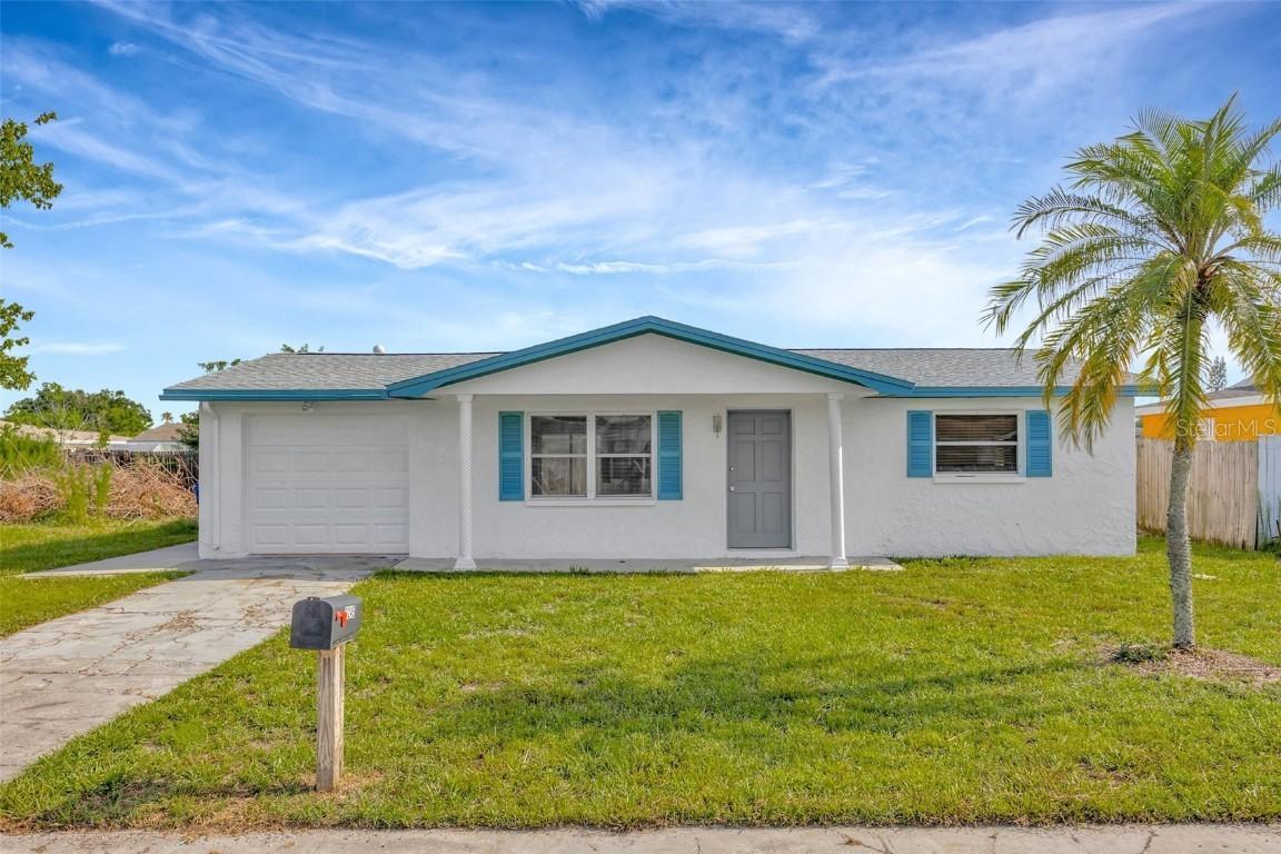3245 Salisbury Dr., Holiday, FL 34691