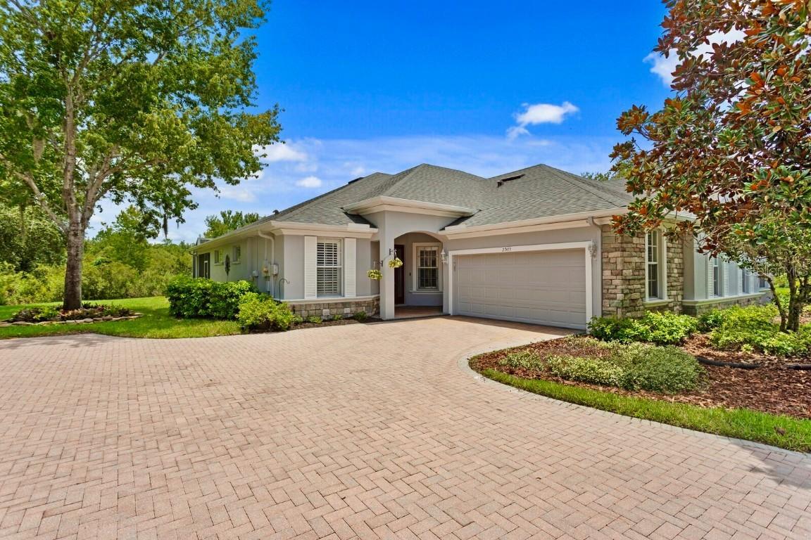 27455 Mistflower Dr., Wesley Chapel, FL 33544