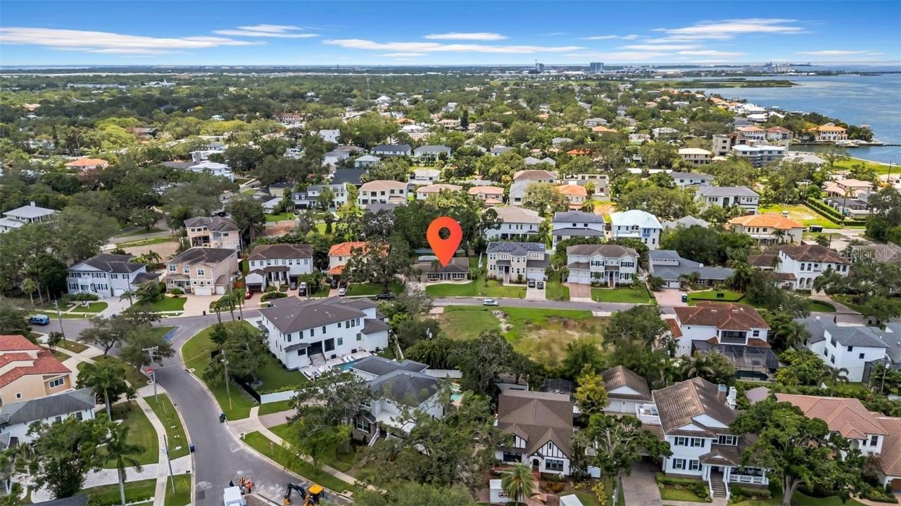 5012 W Homer Ave., Tampa, FL 33629