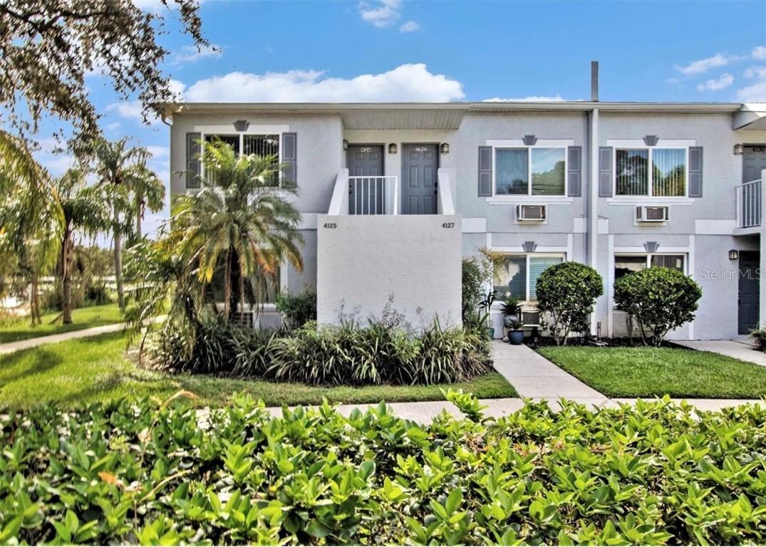 4128 Dolphin Dr., Tampa, FL 33617