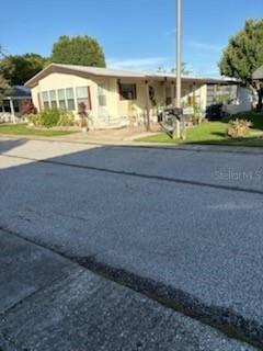 417 Dolphin Dr., Oldsmar, FL 34677