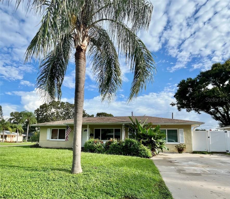5299 35th Ave., St Petersburg, FL 33710