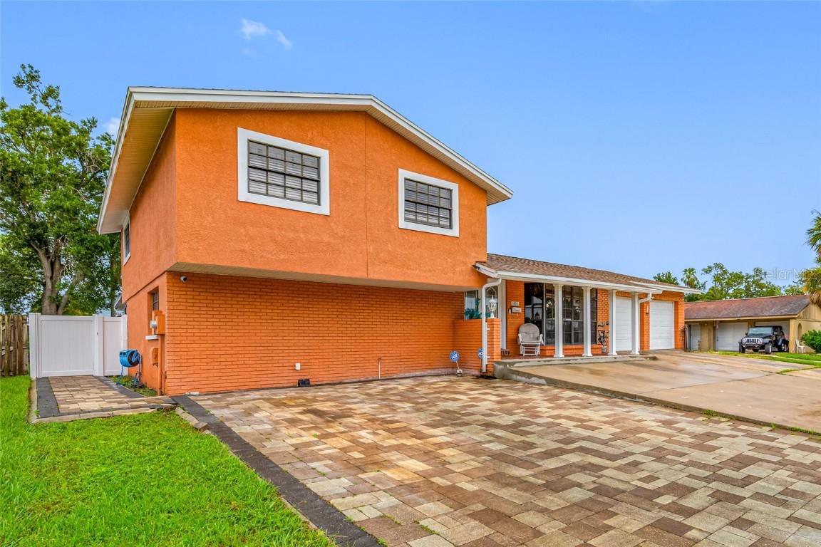 8309 W Elm St., Tampa, FL 33615