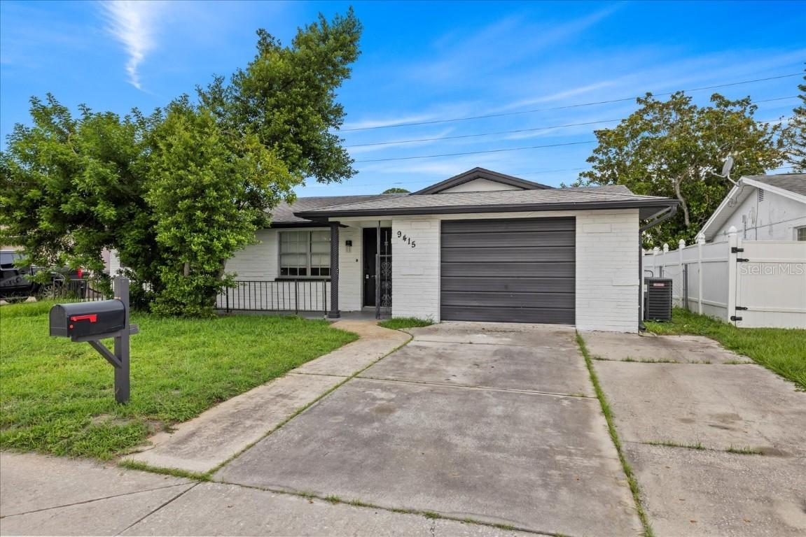 9415 Crabtree Ln., Port Richey, FL 34668