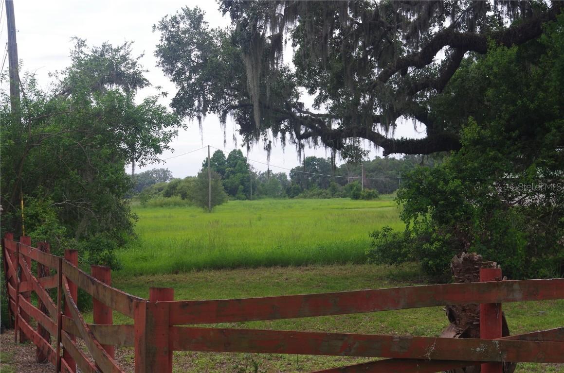 6501 Muck Pond Rd., Seffner, FL 33584