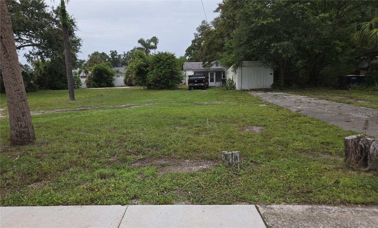 512 Woodlawn St., Clearwater, FL 33756