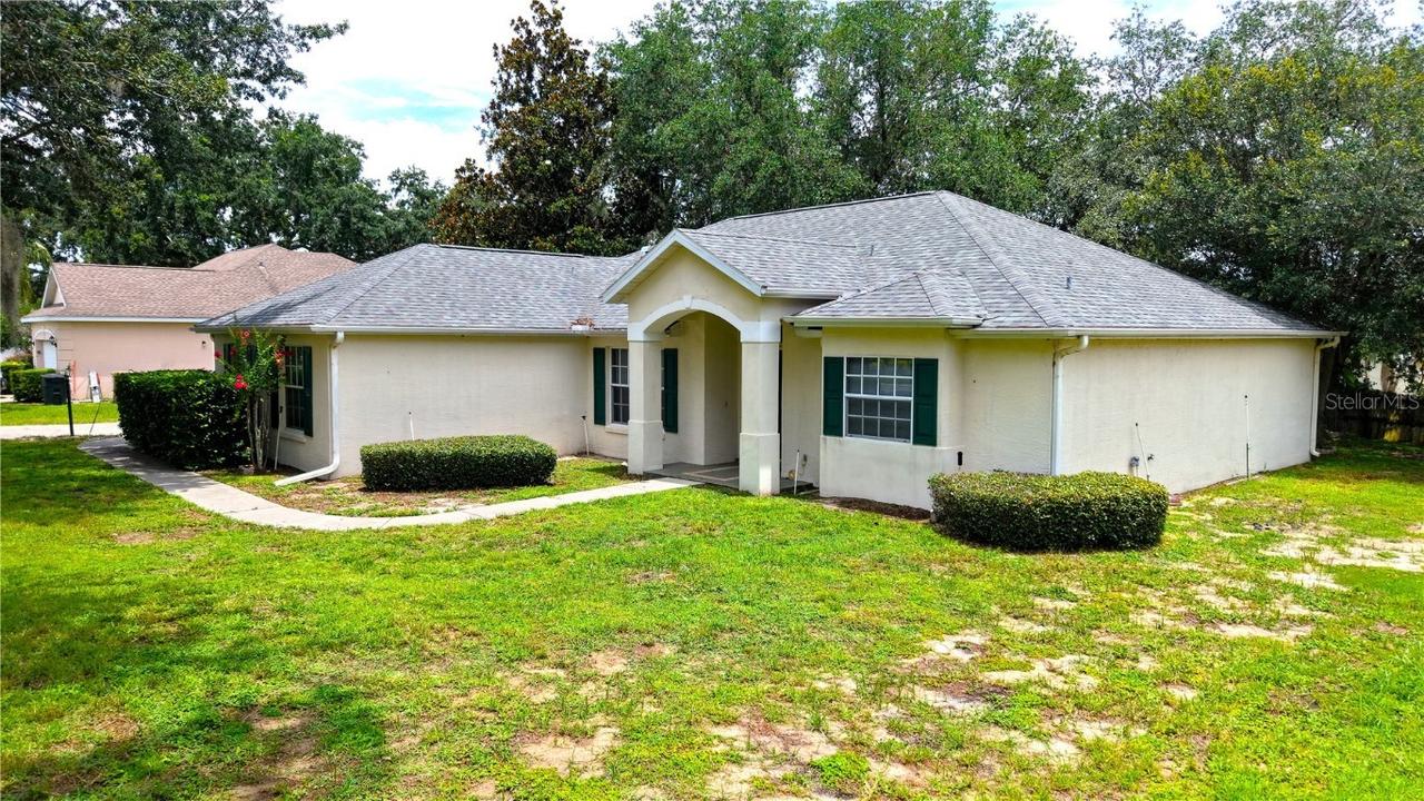 34016 Valencia Dr., Leesburg, FL 34788