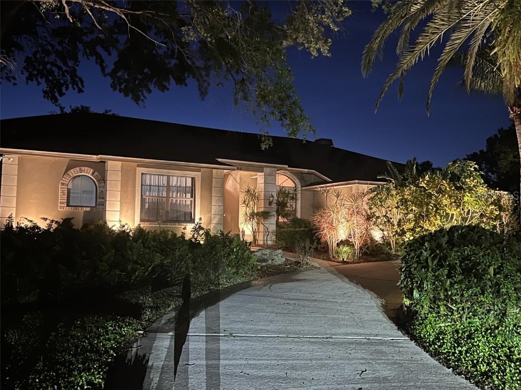 1304 N Jasmine Ave., Tarpon Springs, FL 34689