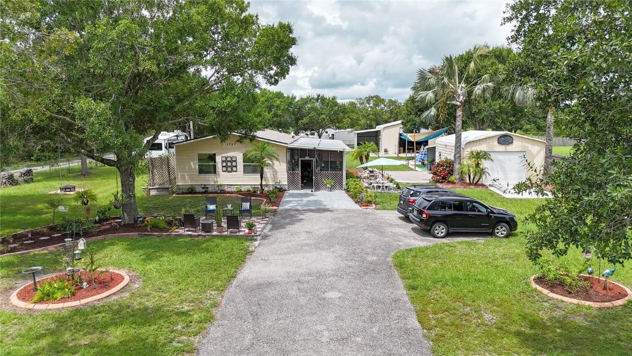 1727 SE 30th St., Ruskin, FL 33570
