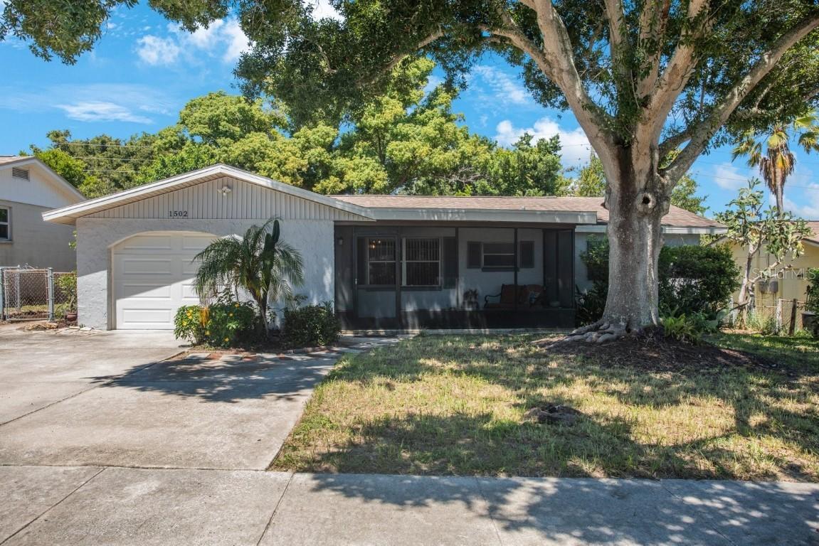1502 Coppertree Dr., Tarpon Springs, FL 34689