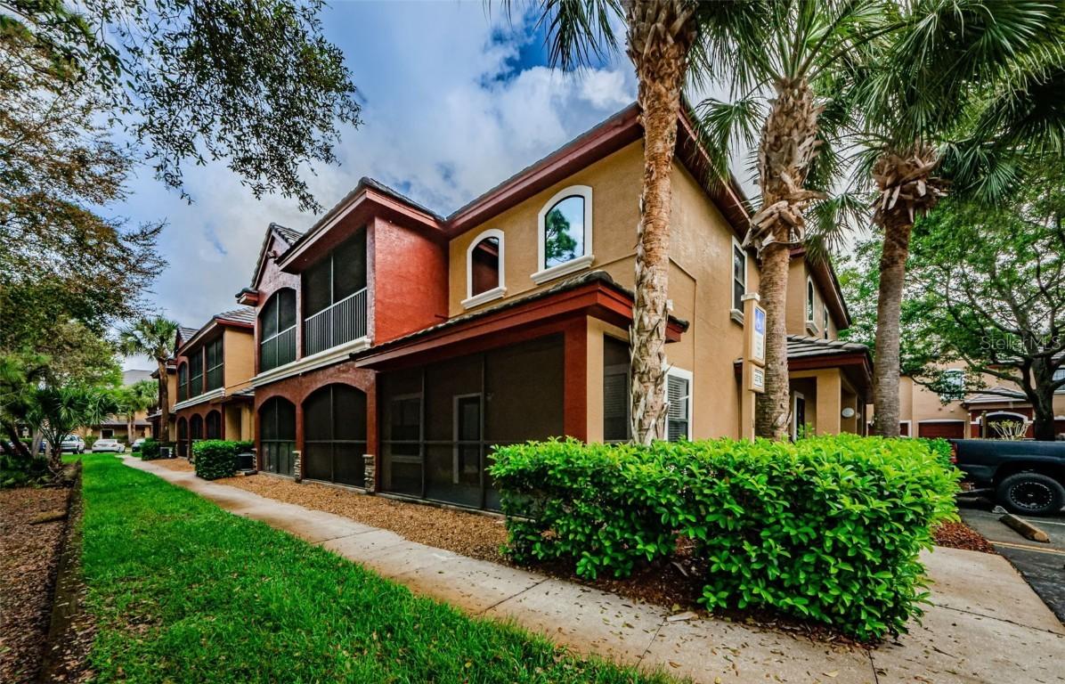 2148 Chianti Pl. #1310, Palm Harbor, FL 34683