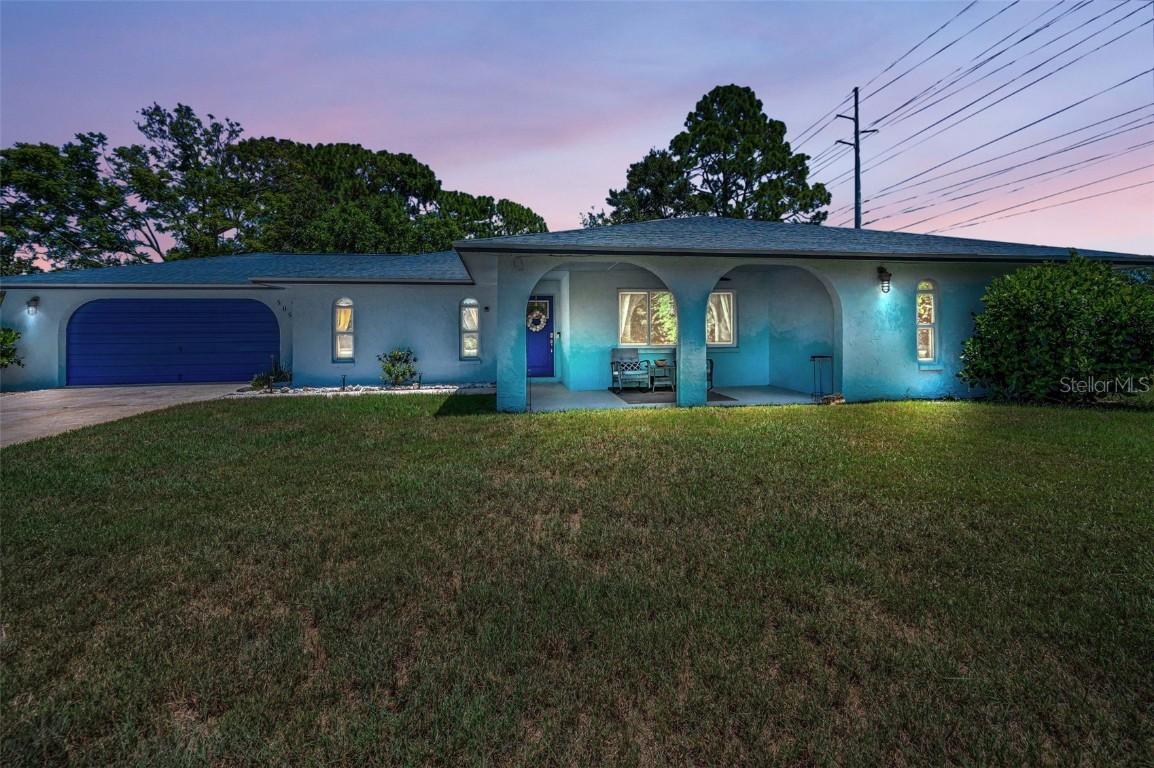 505 Whispering Oak Dr., Tarpon Springs, FL 34689