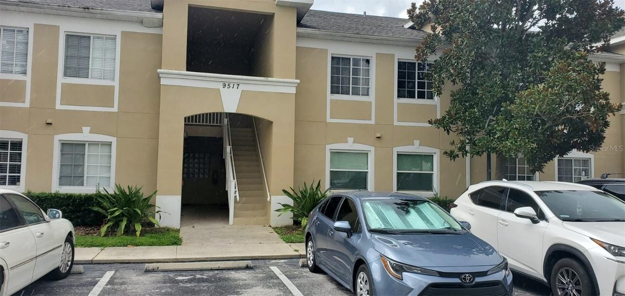 9517 Amberdale Ct. #202, Riverview, FL 33578