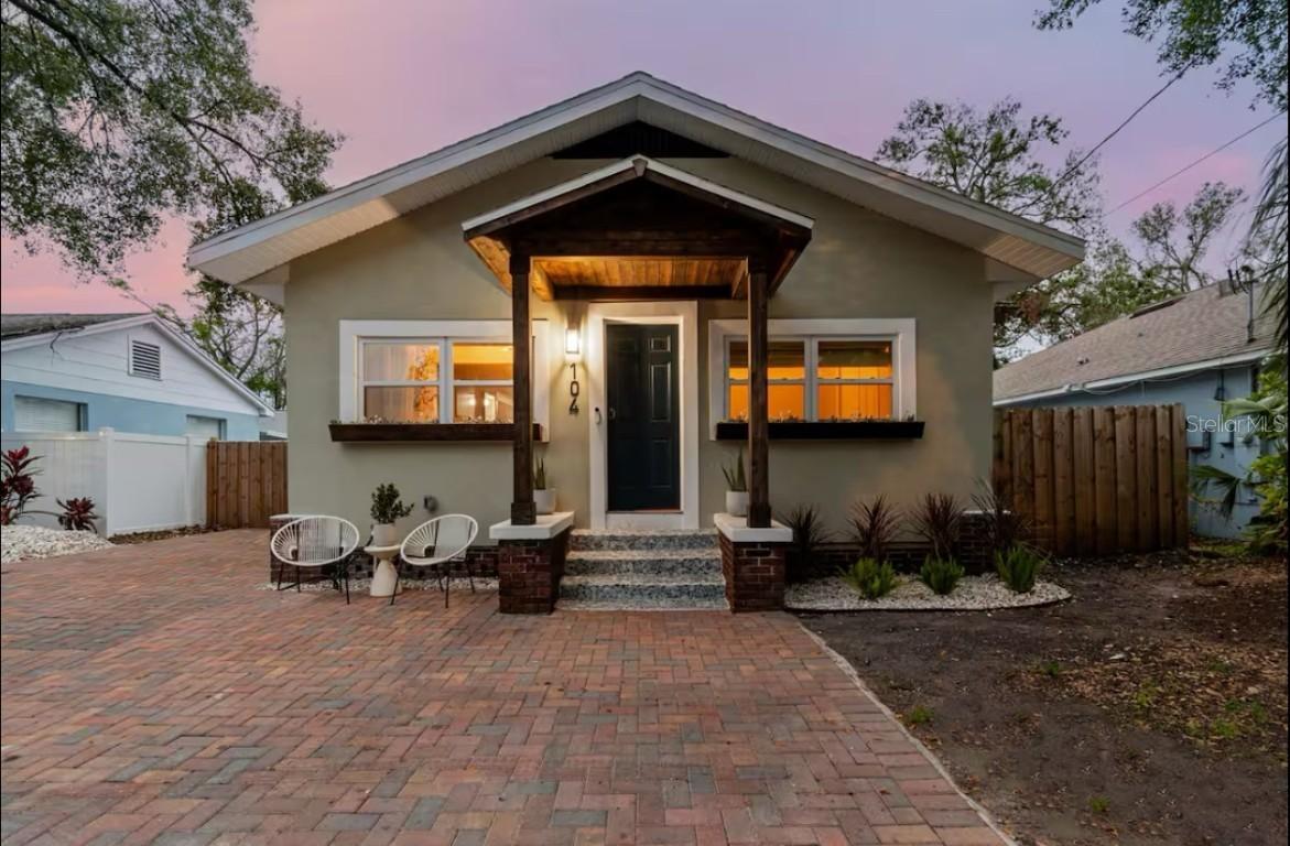 104 W W Cayuga St St., Tampa, FL 33603