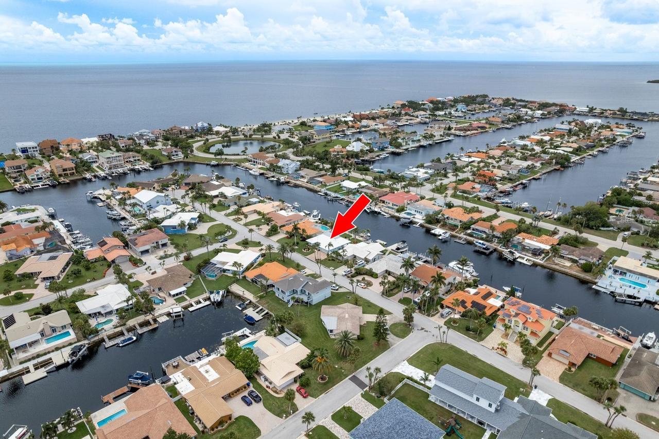 3301 Seaway Dr., New Port Richey, FL 34652