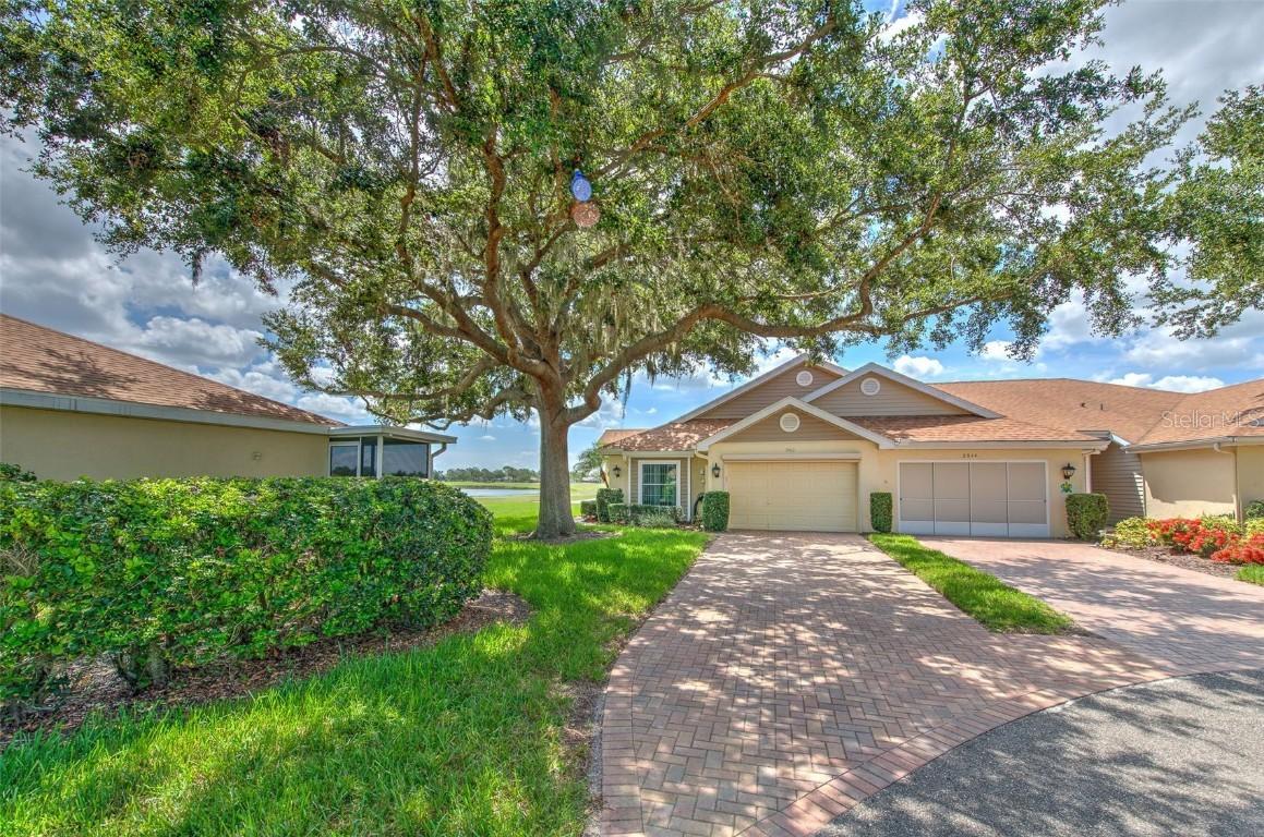 2012 Fall River Ct. #107, Sun City Center, FL 33573