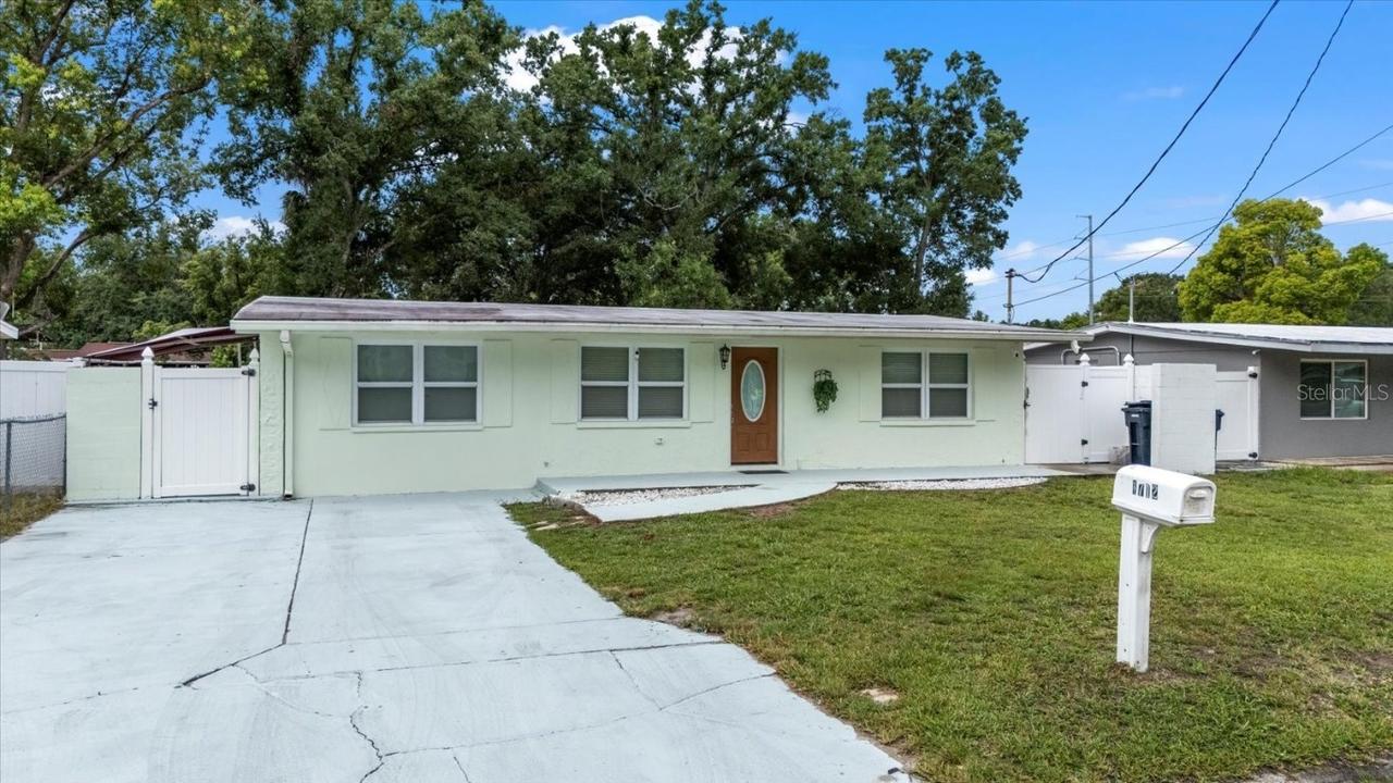 1712 W Atkinson St., Tampa, FL 33604