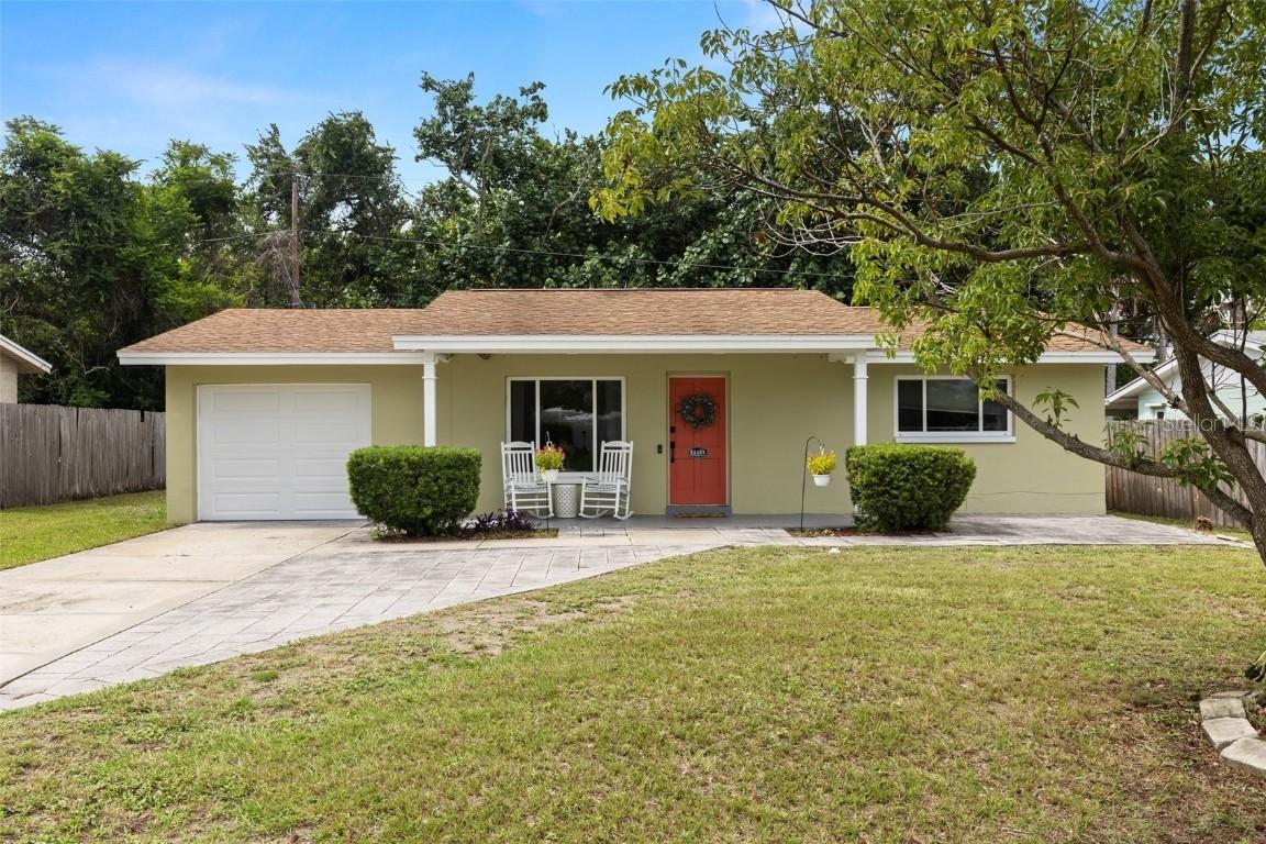 11431 72nd Ter., Seminole, FL 33772