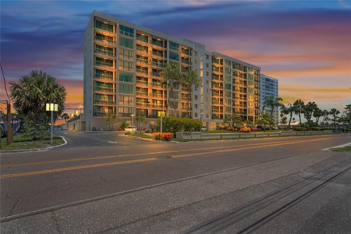 7100 S Sunshine Skyway Ln. #503, St Petersburg, FL 33711