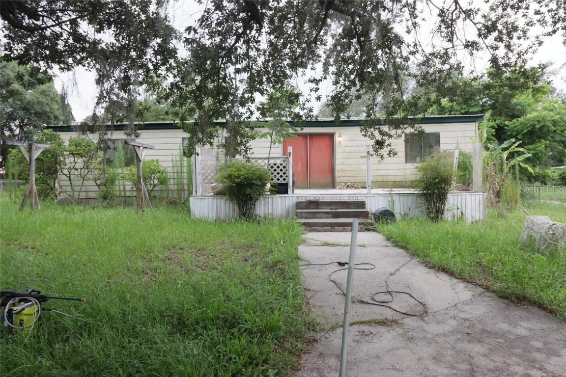 40711 Crest Ln., Eustis, FL 32736