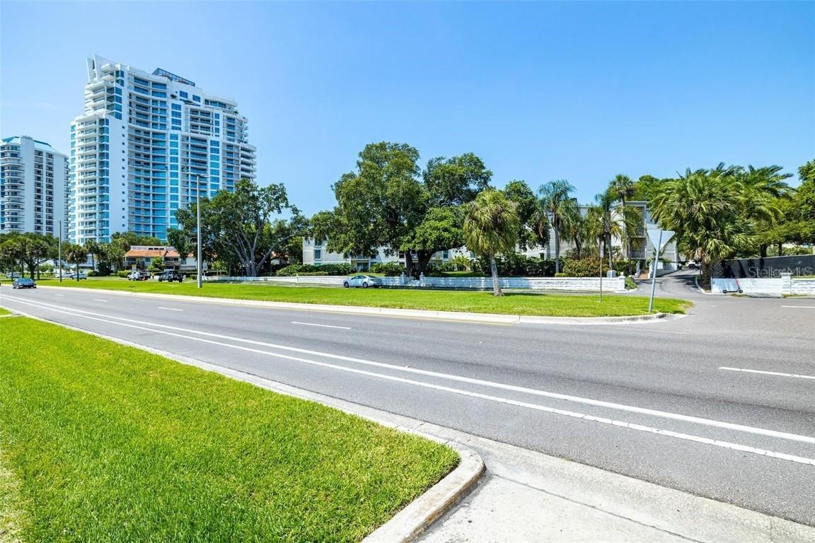 3325 Bayshore Blvd. #A27, Tampa, FL 33629