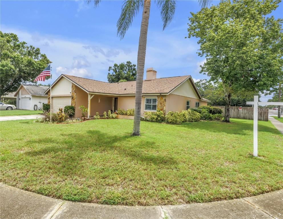10833 96th St., Largo, FL 33773