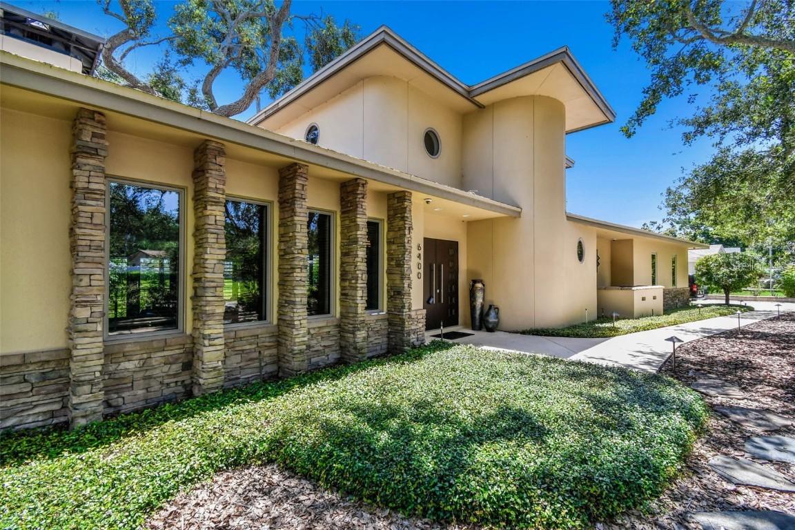 6400 Bougainvilla Ave., St Petersburg, FL 33707