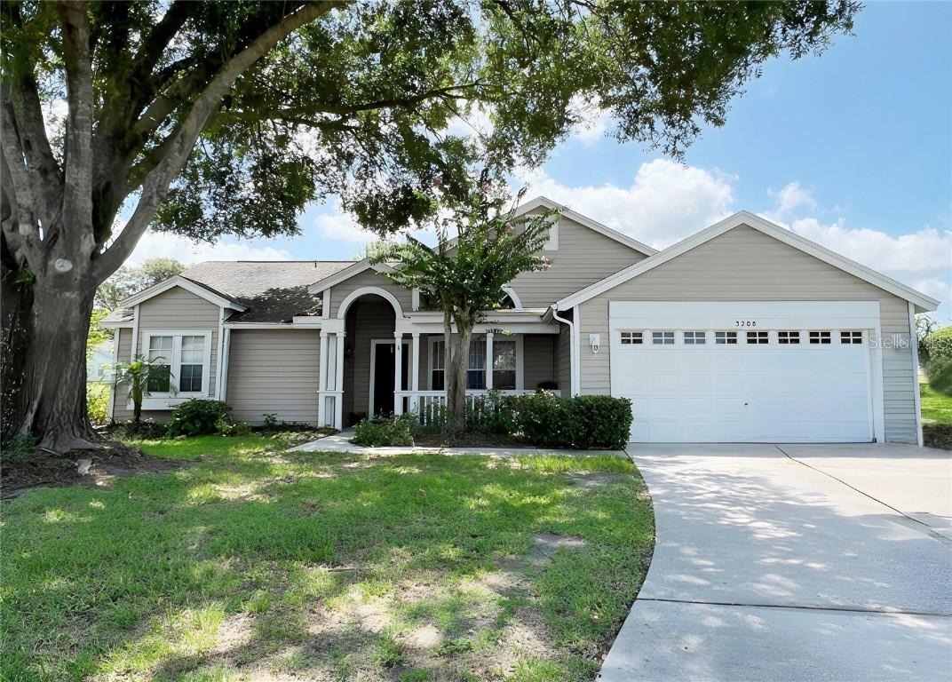 3208 Silverlake Ct., Plant City, FL 33566