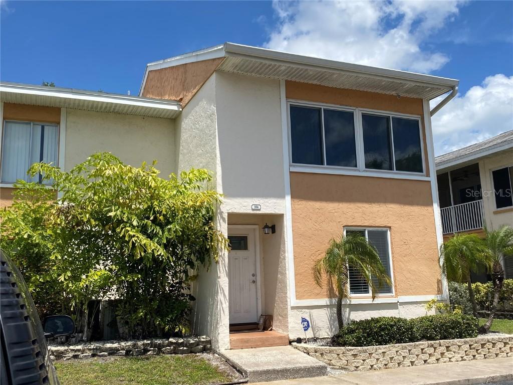 783 99th Ave. #104, St Petersburg, FL 33702