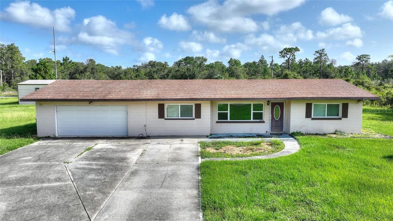 4450 Camellia Dr., Indian Lake Estates, FL 33855