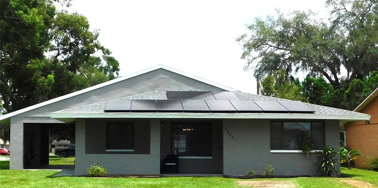 4623 Wisteria Dr., Zephyrhills, FL 33542