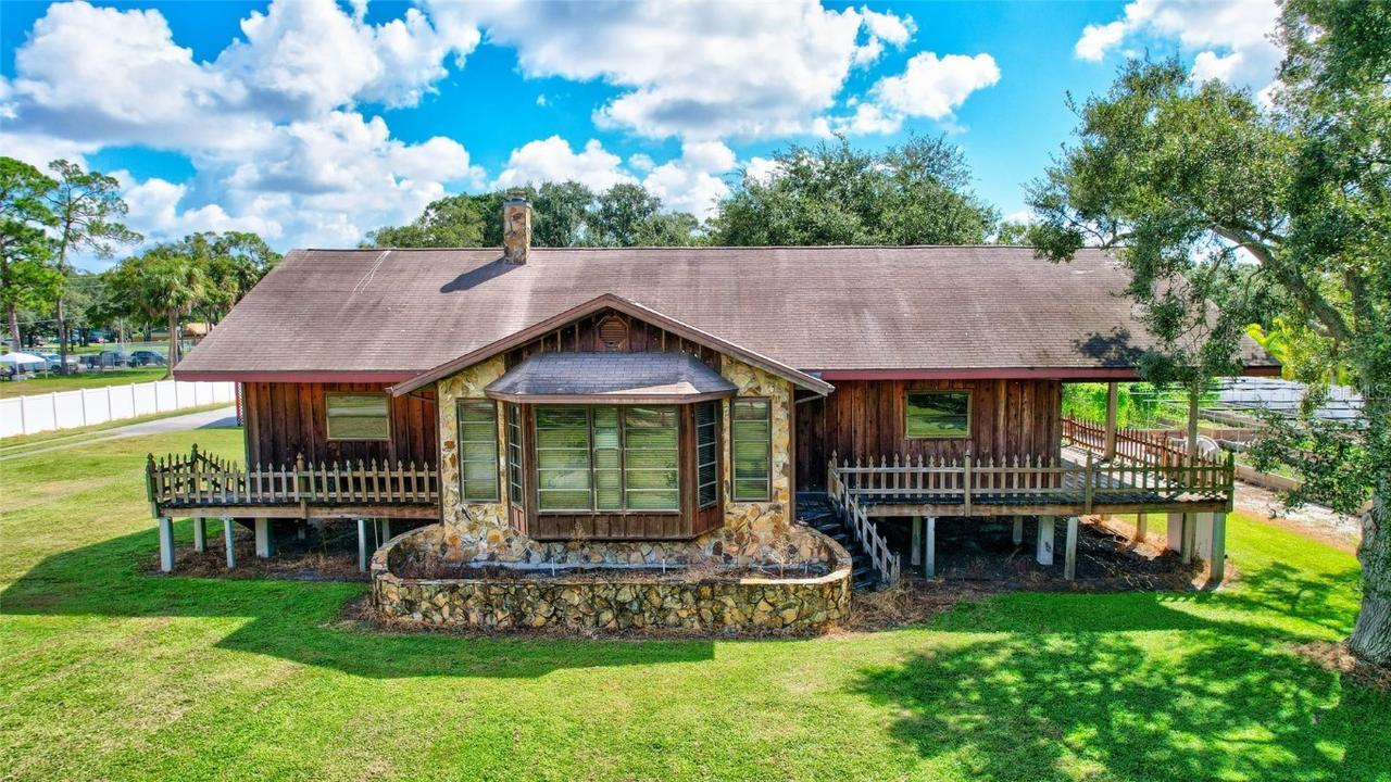 6501 62nd St., Pinellas Park, FL 33781