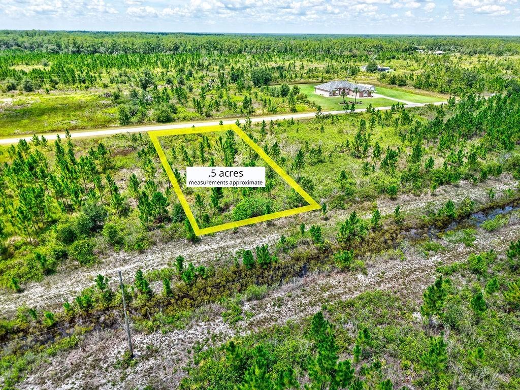 218 Poinciana Dr., Indian Lake Estates, FL 33855