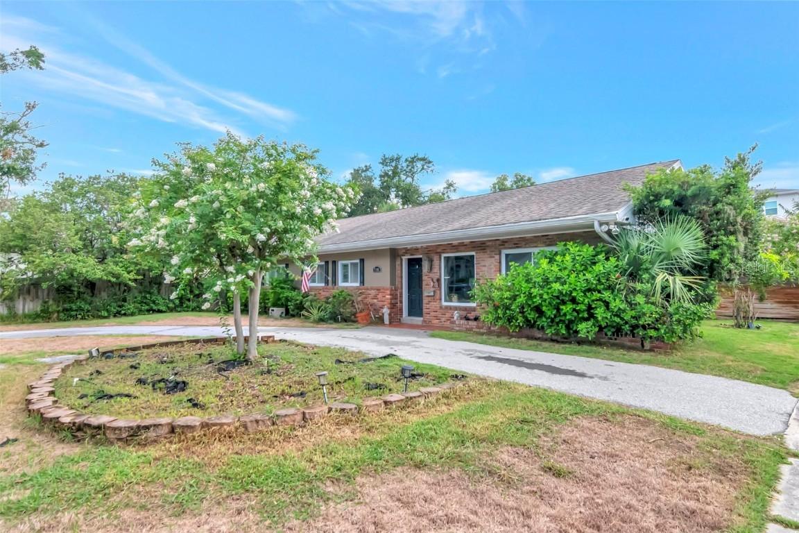 5101 W Neptune Way, Tampa, FL 33609