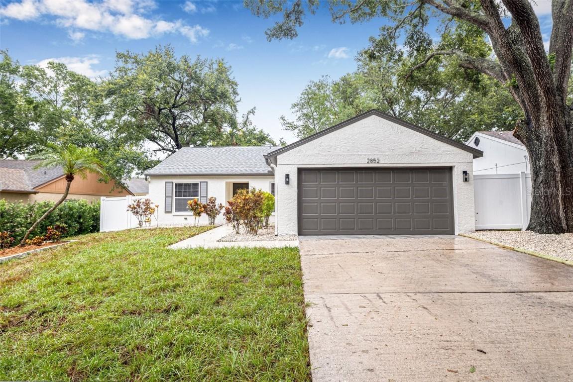 2852 Wesleyan Dr., Palm Harbor, FL 34684