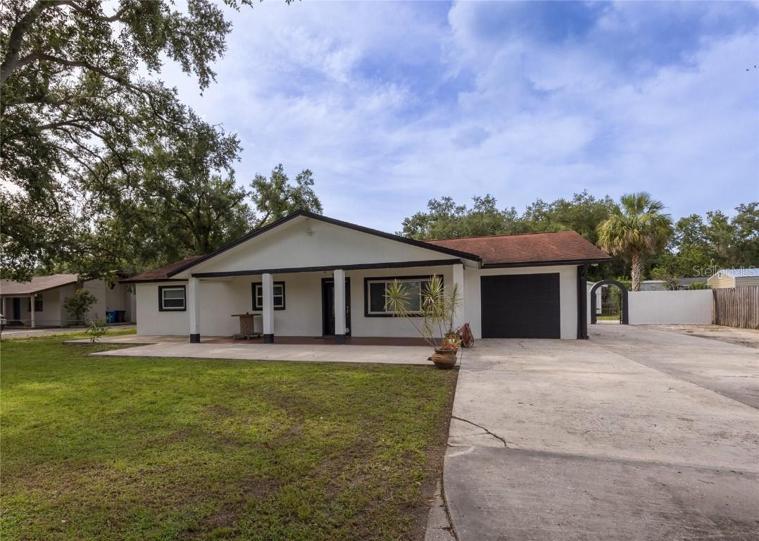 5712 S 20th Ave., Tampa, FL 33619