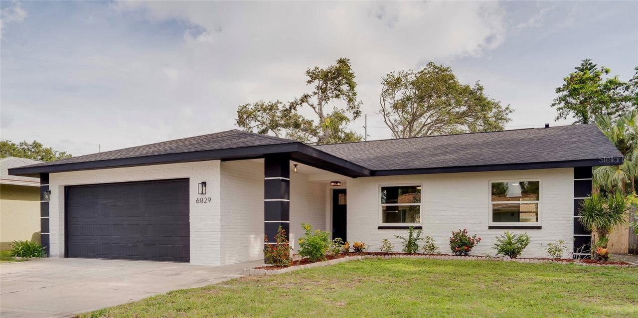 6829 Circlecreek Dr., Pinellas Park, FL 33781